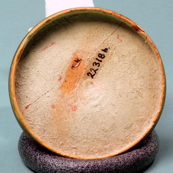 underside of lid