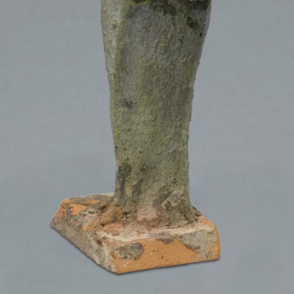 lower body, back view