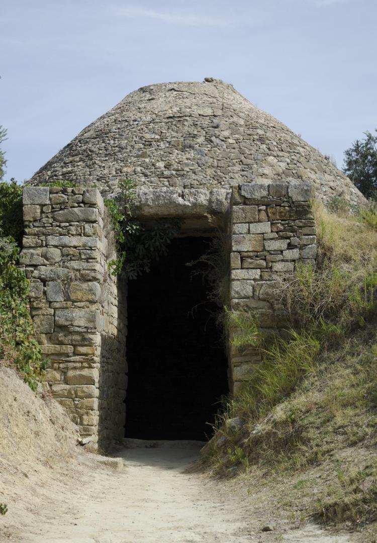 Tholos tomb near Palace at Pylos