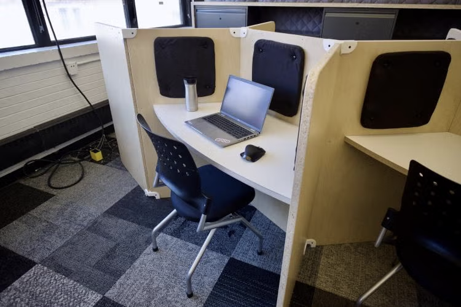 desk space on third floor studio