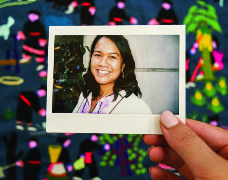 Associate Professor Angie Chuang