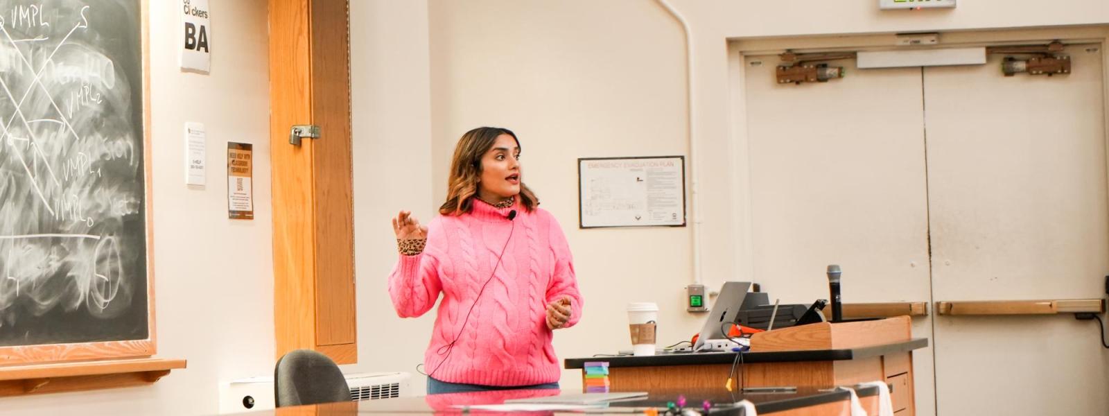 CMCI professor teaches a lecture