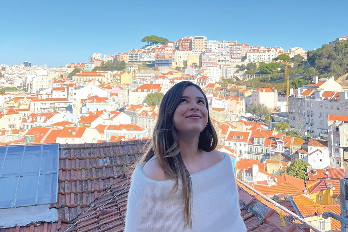 Laura Carrillo (StratComm’22)