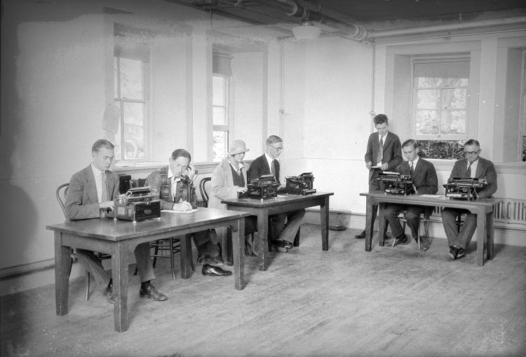 Journalism class (date unknown