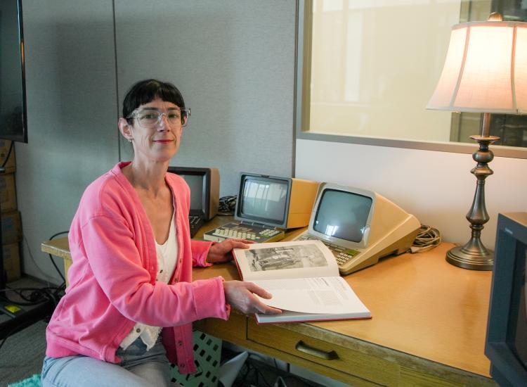 Photo of Lori Emerson