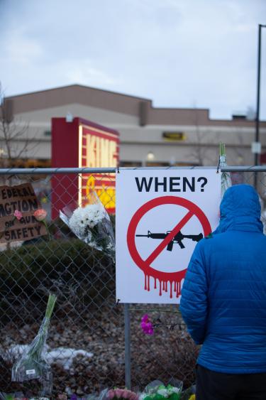 Photo from the King Soopers vigil on March 23, 2021. (Alec Levy-O’Brien/CU Independent)