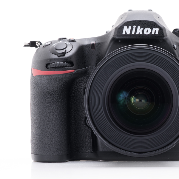 Nikon D850