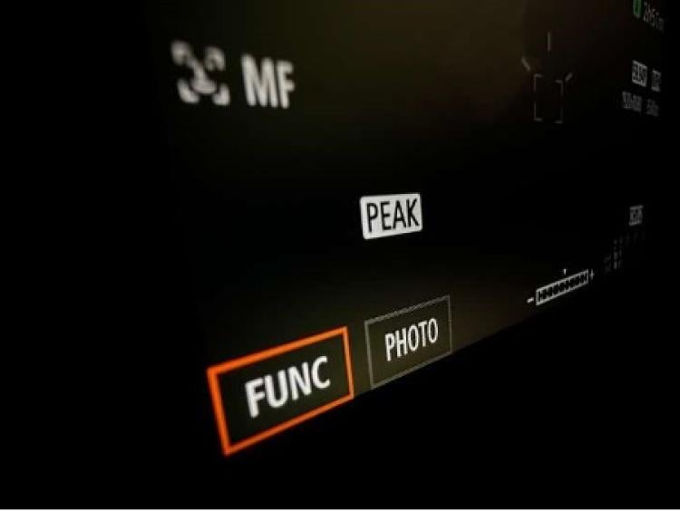 Photo button on screen