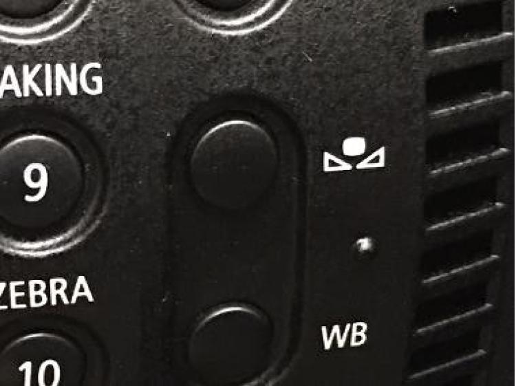White balance wedge button