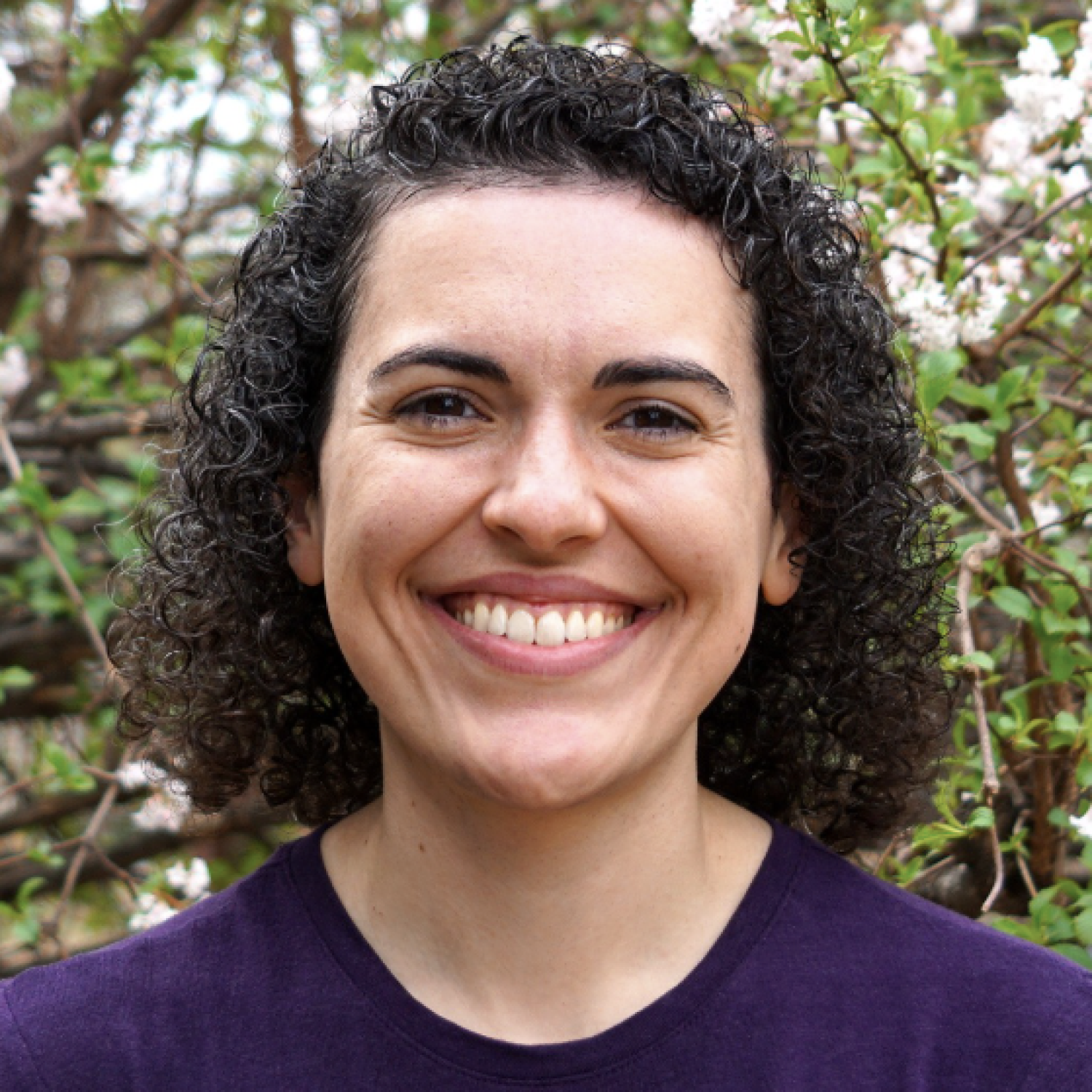 profile headshot picture of julia proft