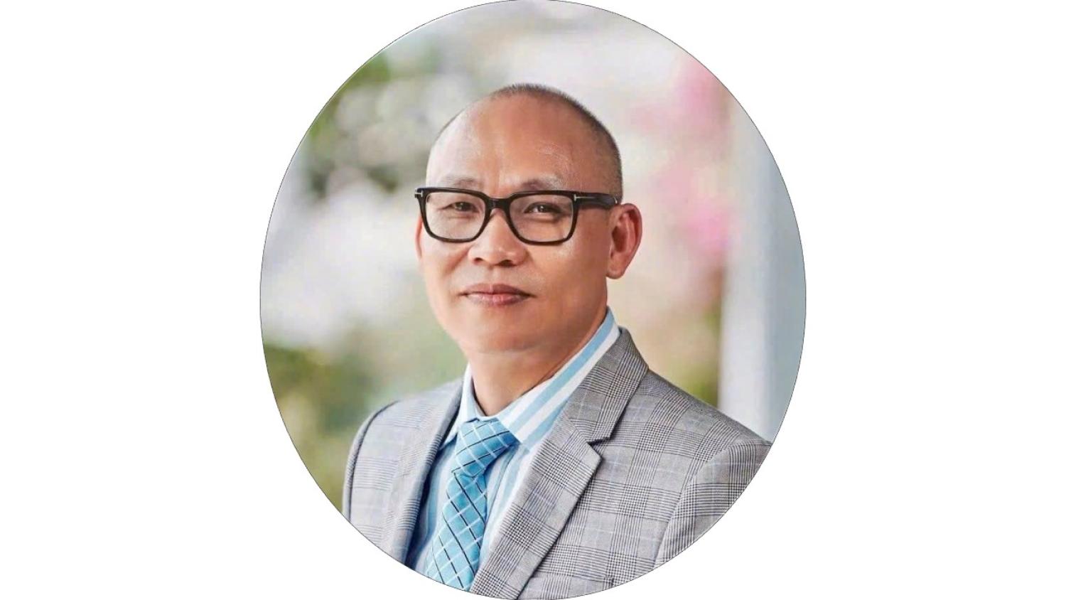 photo of Hong Vu