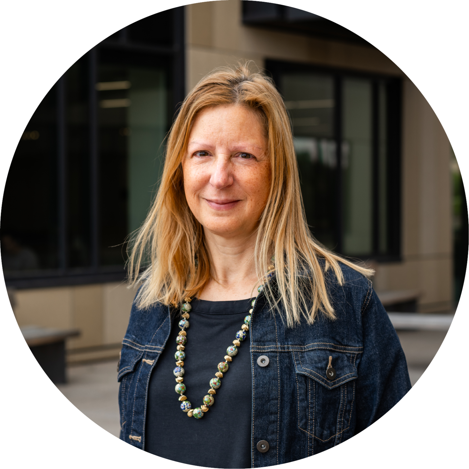 Hillary Rosner portrait