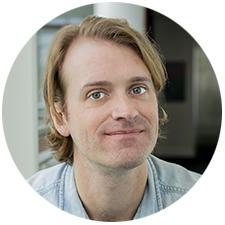 Headshot of Ian Alexander