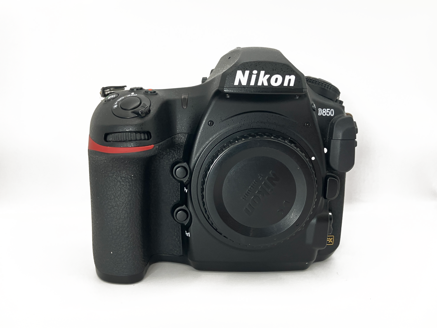 Nikon face