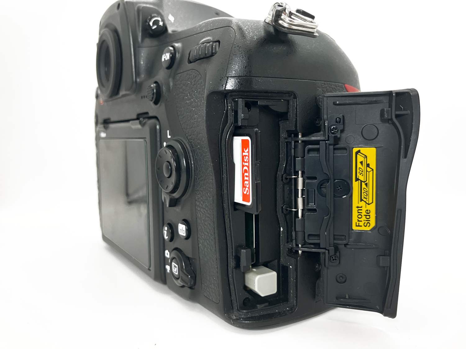 Nikon SD card going into slot