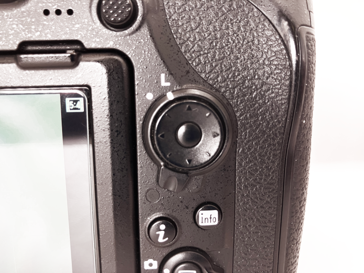 Nikon D850 Arrows