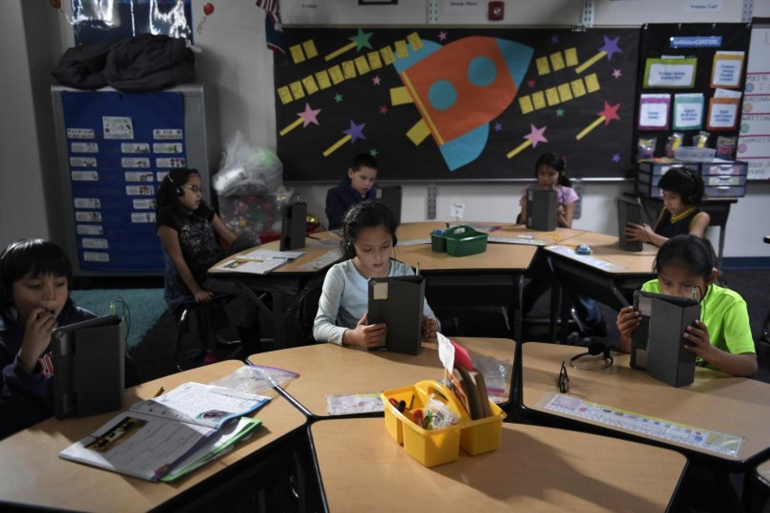 Using IPads to learn Arapaho