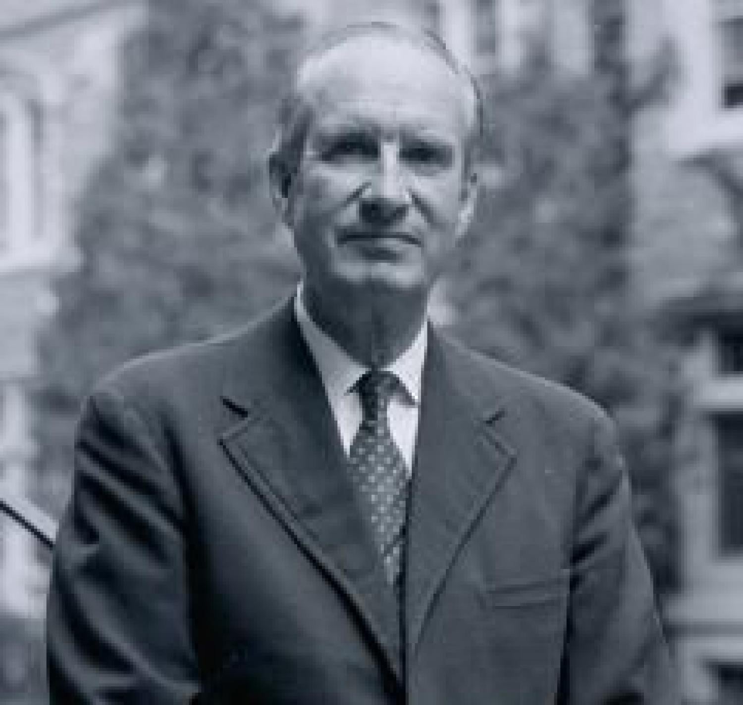 Photo of Dr. Robert Athearn