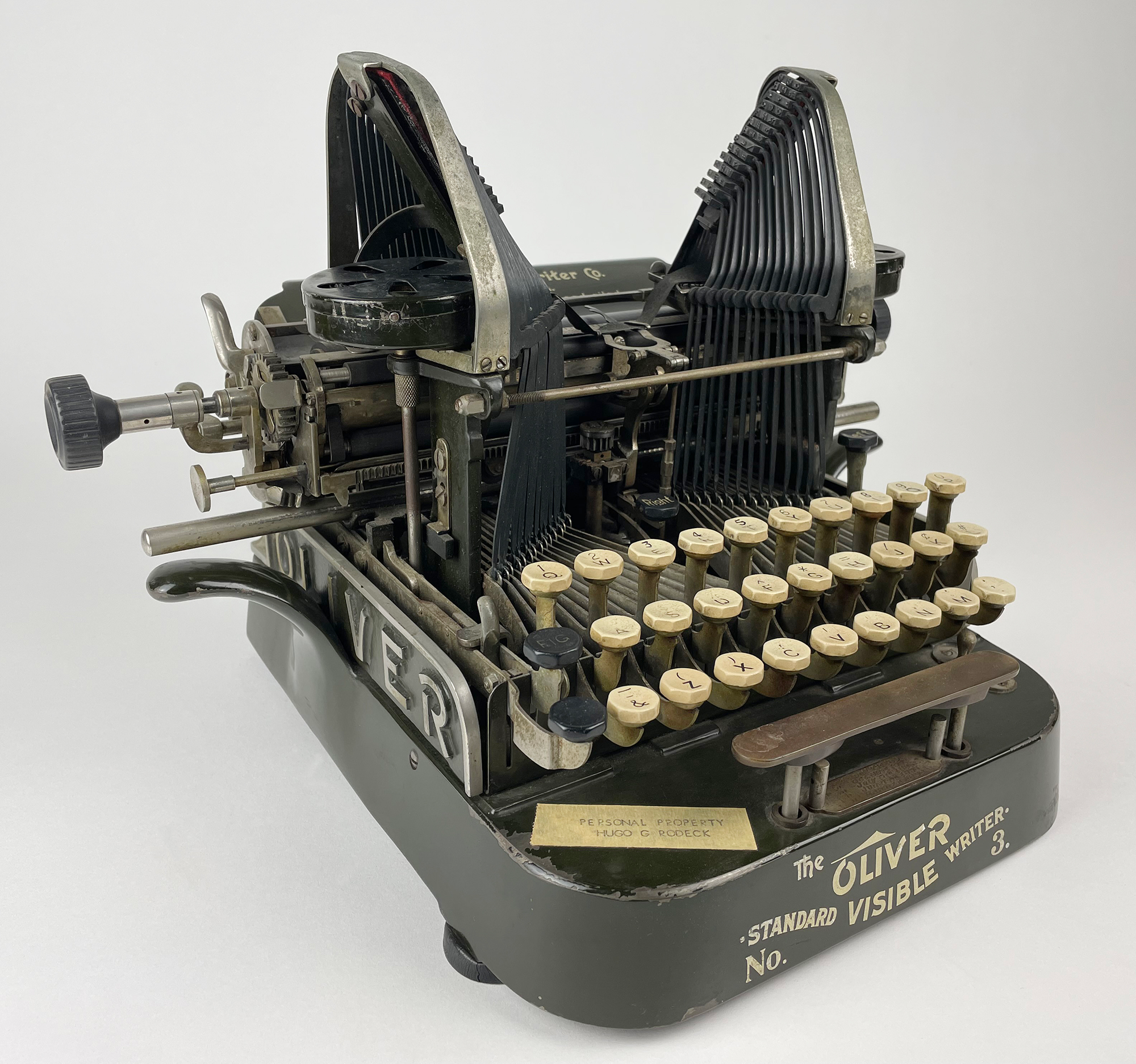 vintage typewriter from 1903