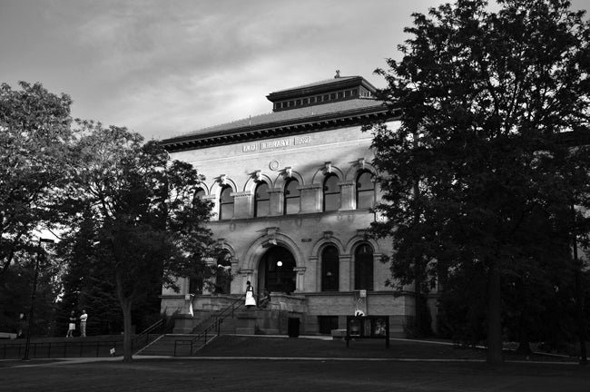 Norlin quad black and white