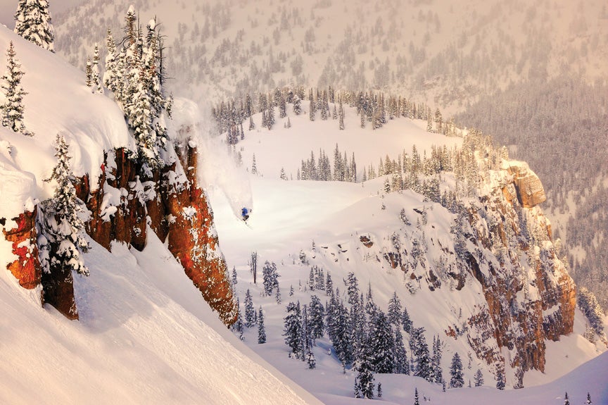 wyoming skiing scene