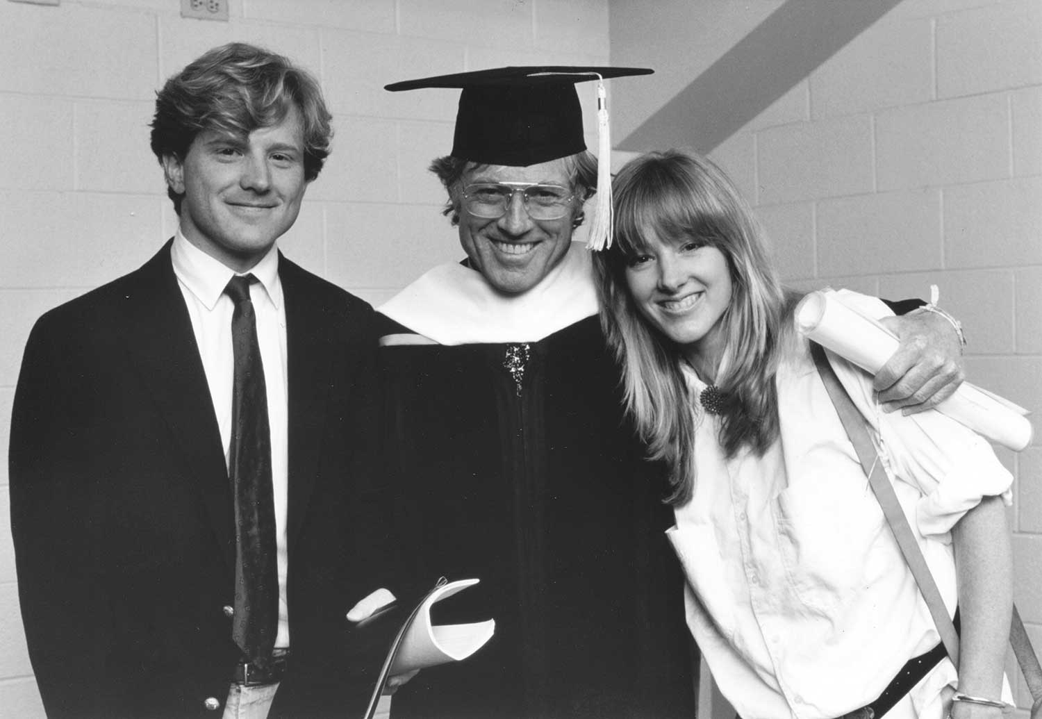 Robert Redford with his children David "Jamie" Redford and Shauna Redford Schlosser after receiving an honorary degree