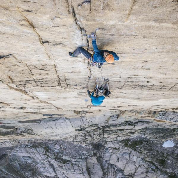 Chris Weidner climbing