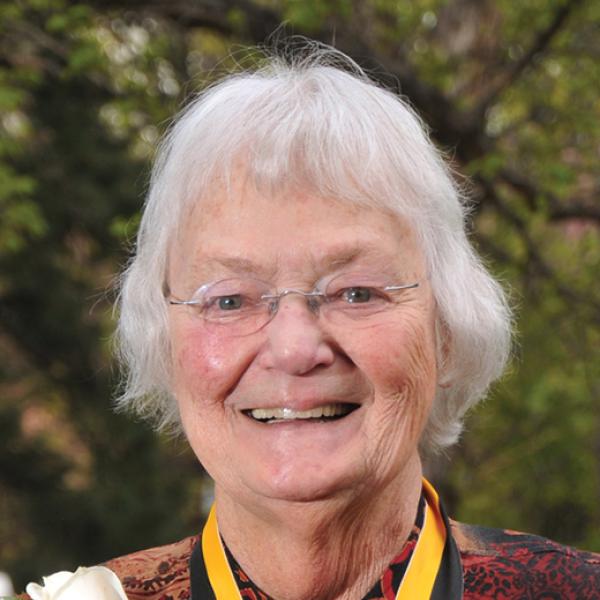 Joanne Easely Arnold