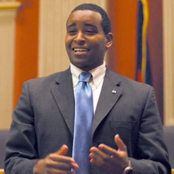 joe neguse
