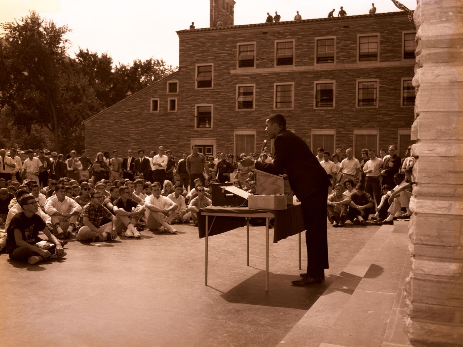 Charles Nilon speaks on CU Boulder campus after the March on Washington