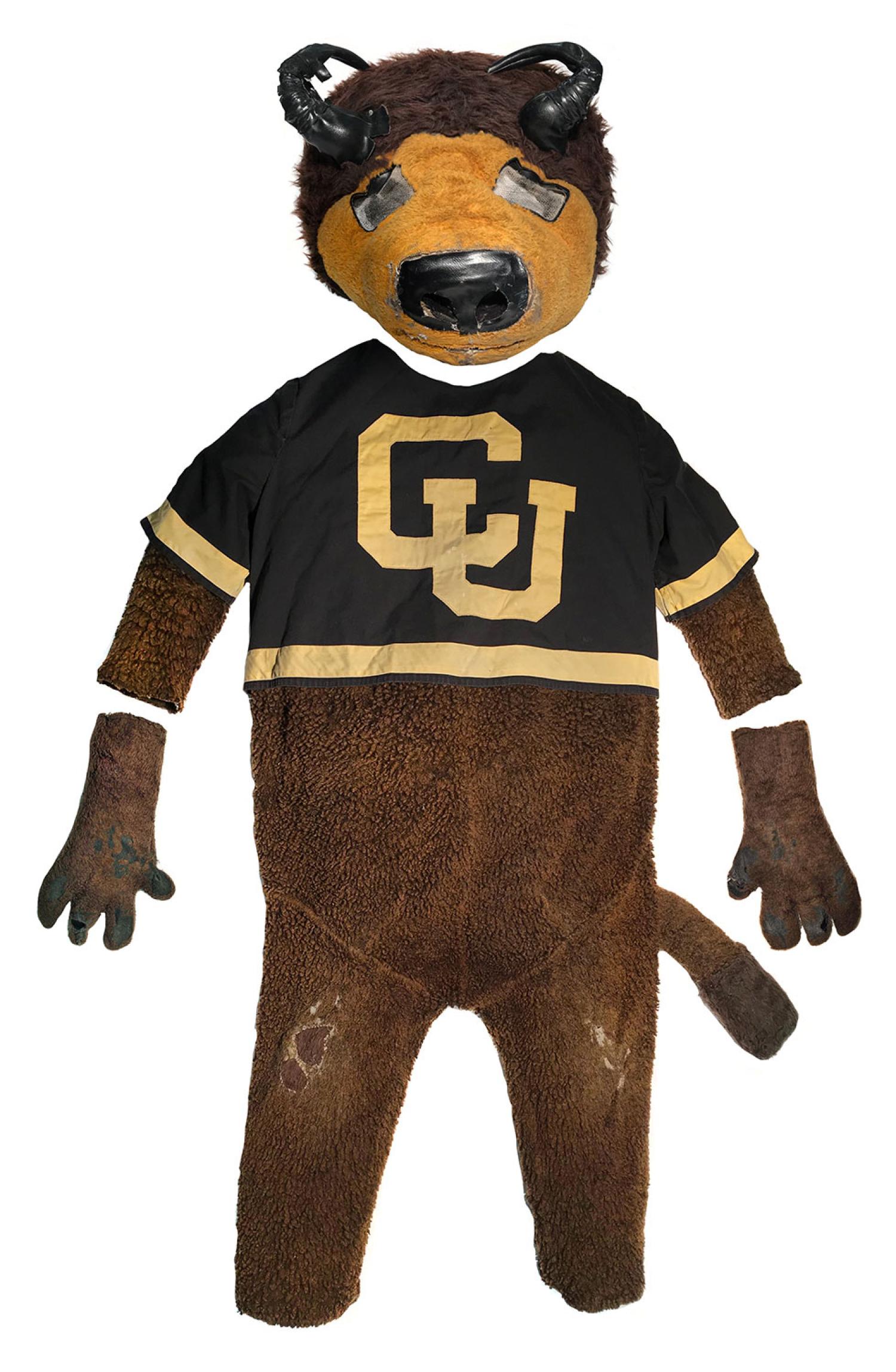 Old Chip costume