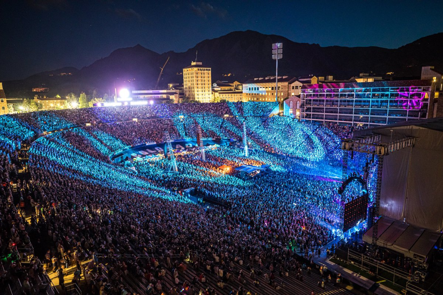 Dead and CO/ @CU BUFFS