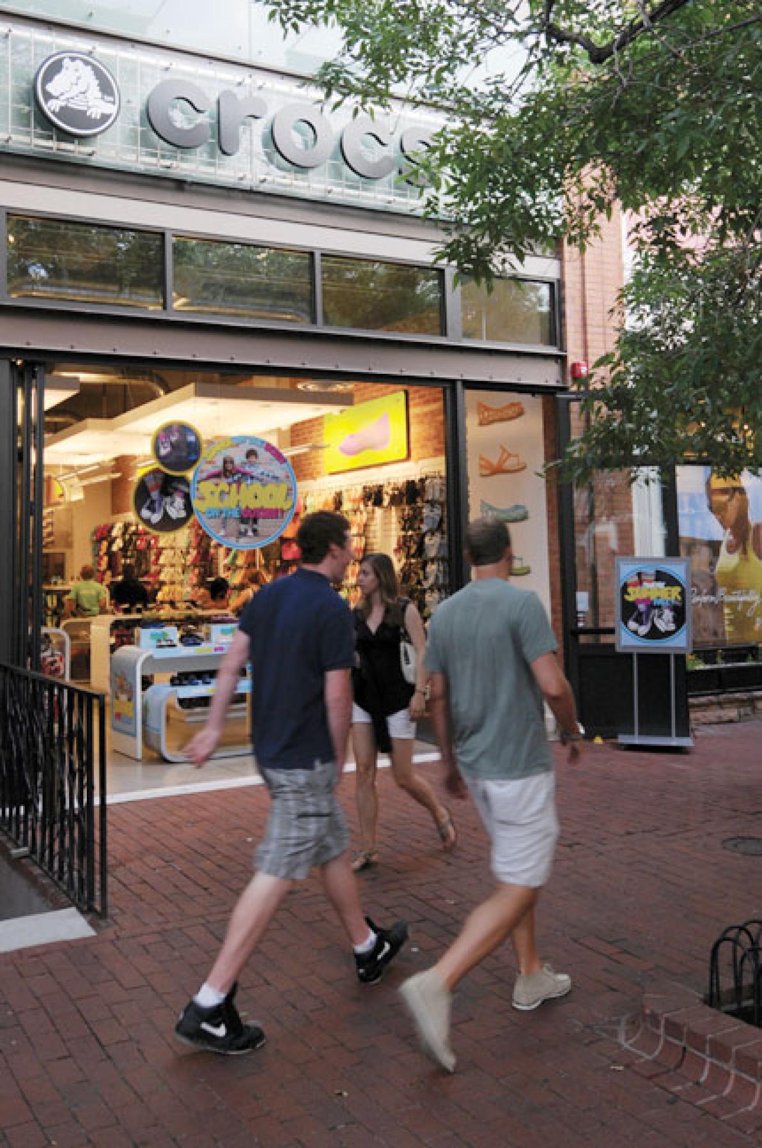crocs store