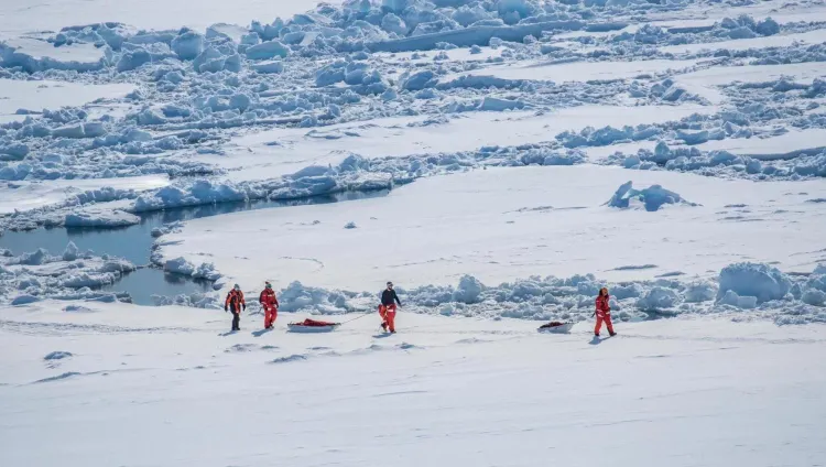CU Team frozen in the Arctic