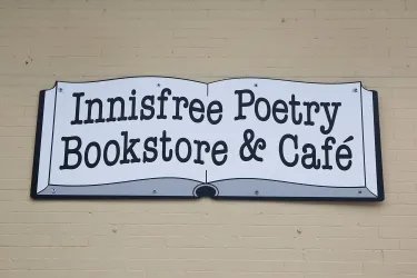 Inis Free Cafe and Bookstore