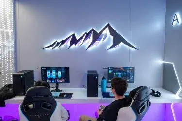 Alienware Gaming Lounge