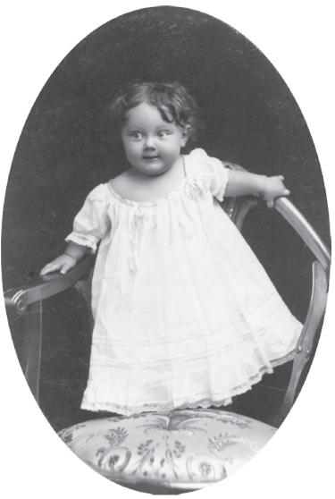 Miriam Housel