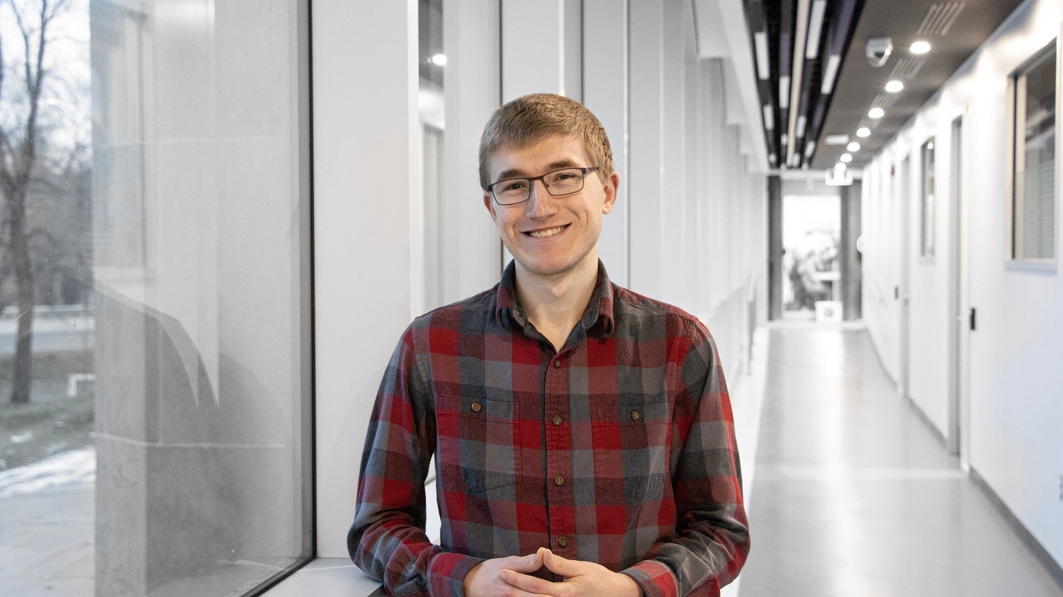 Jeremy Colorado Jeremy Côté | Boulder School for Condensed Matter and Materials Physics ...