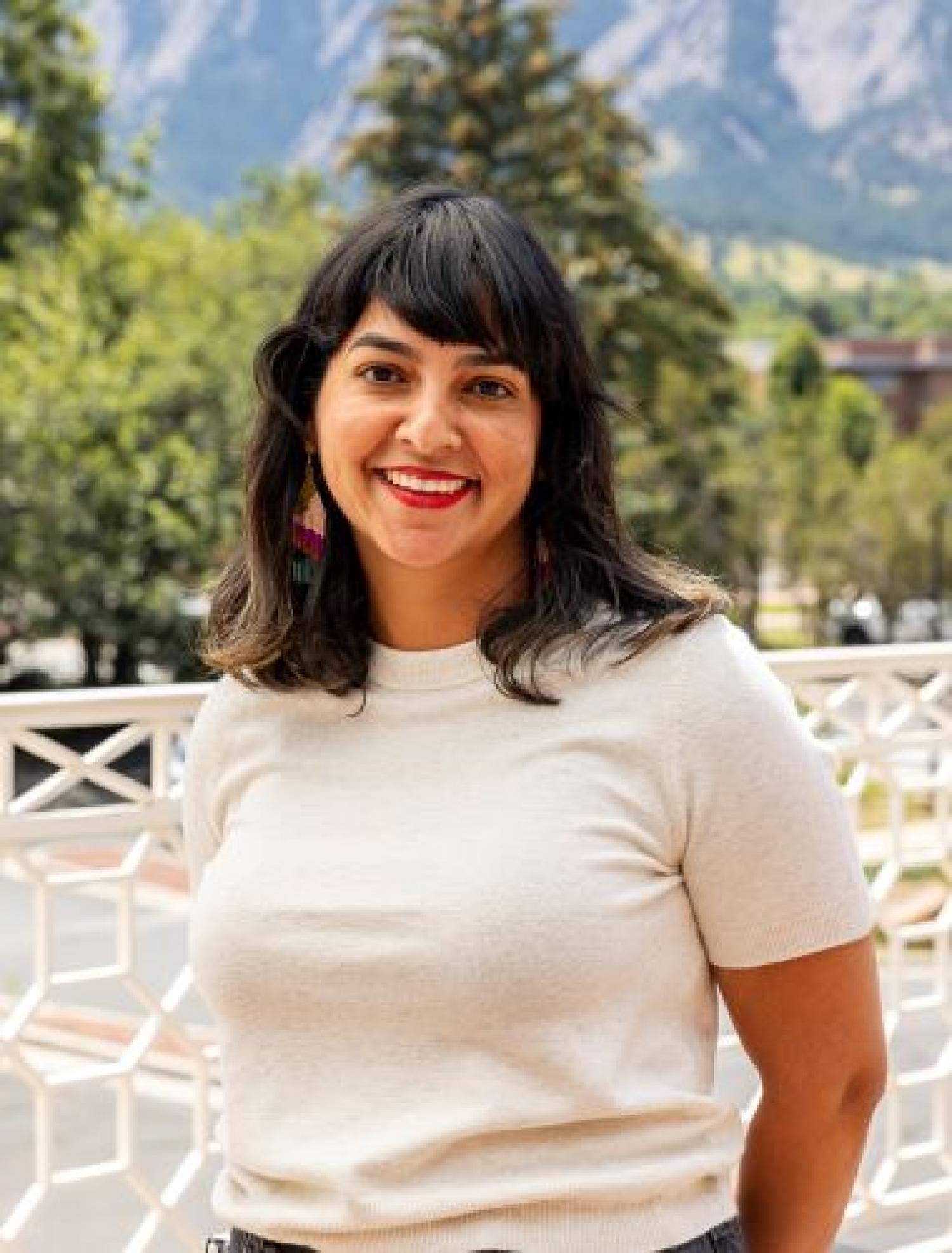 Janira Gonzales-Cunningham