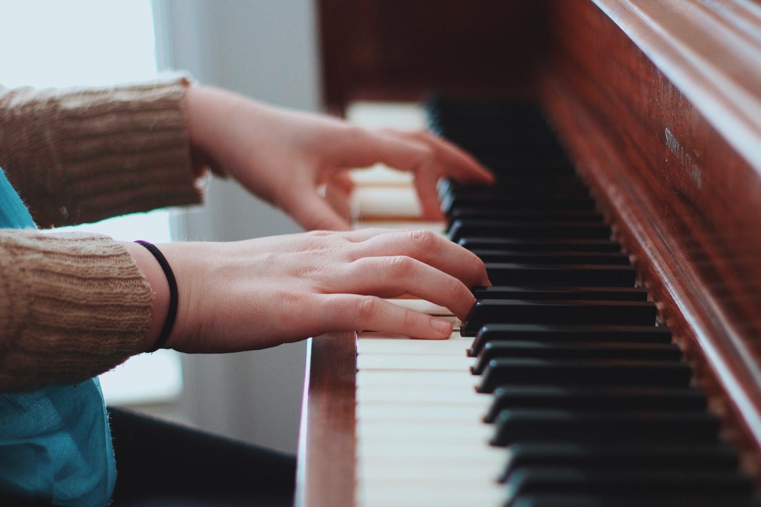 A piano