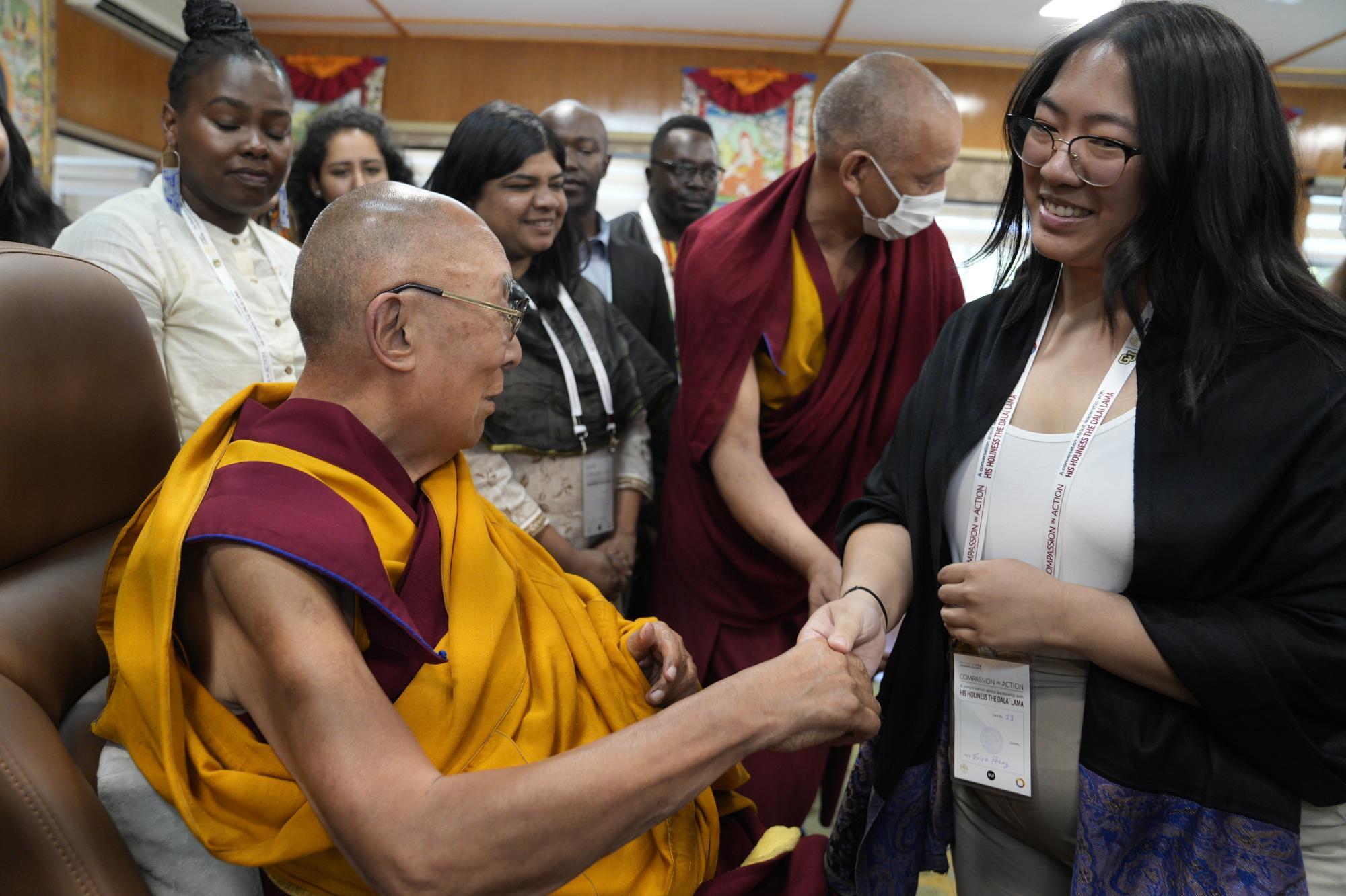 Meeting HHDL