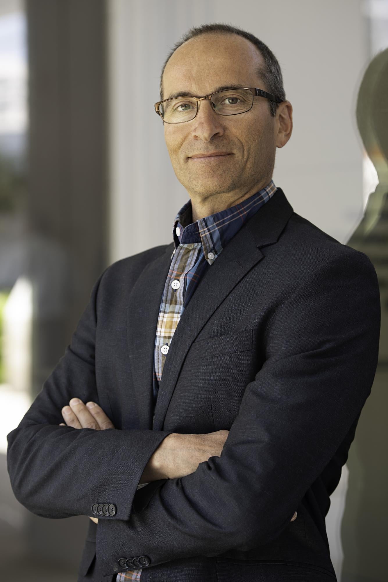 Mark Weinberg (Math'83, MCompSci'88) | Computer Science | University of ...