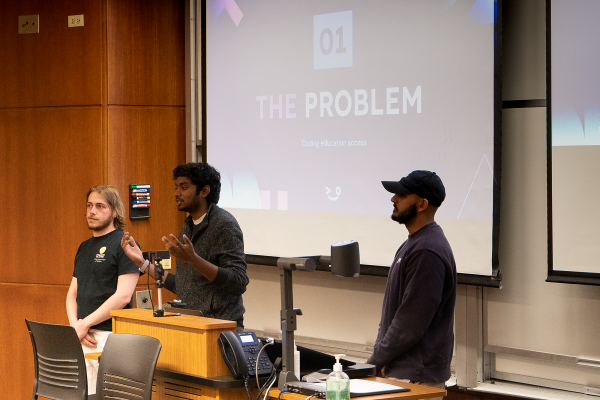 Students present their entreprenurial capstone projects