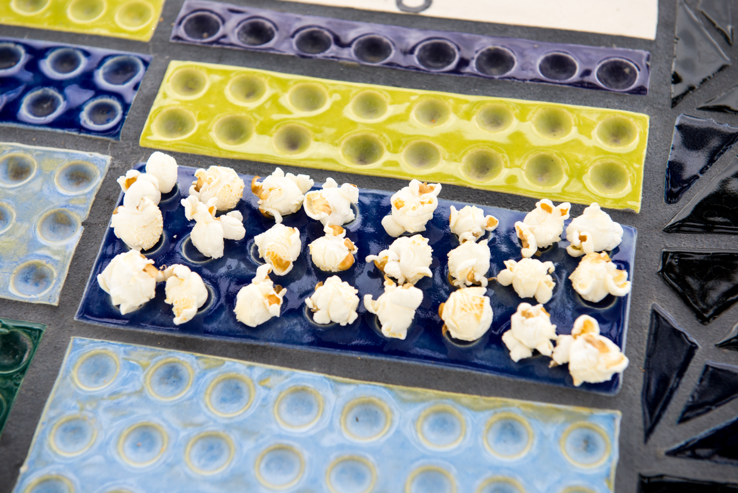 Popcorn make 3 rows on the mosaic multiplication table