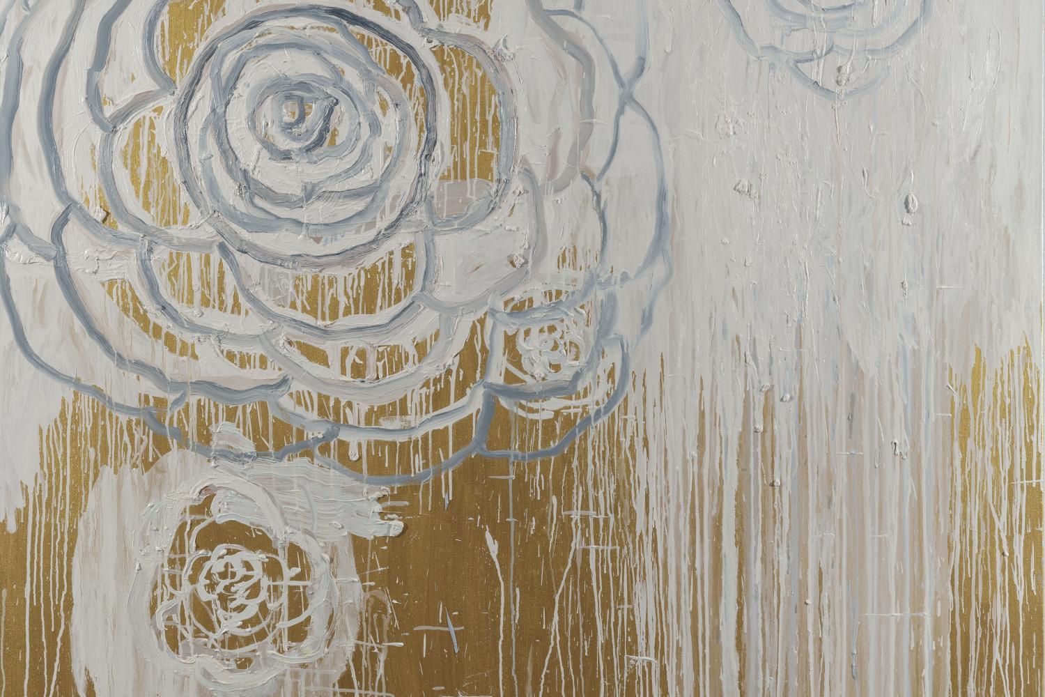painting with gold and white flowers