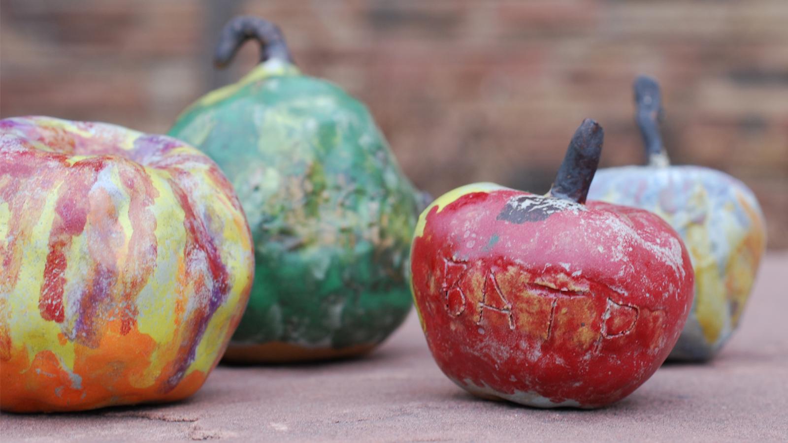 ceramic painted apples