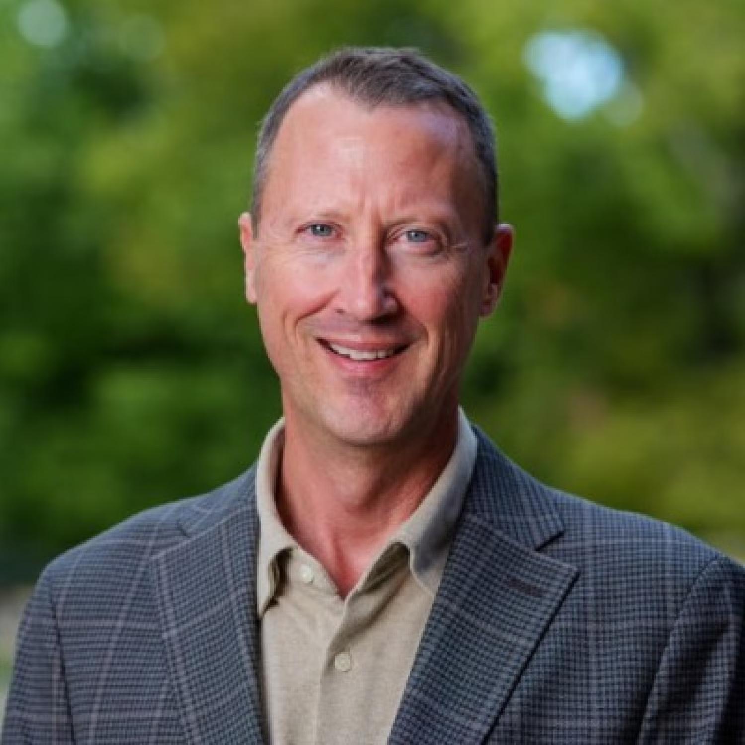 Jon Leslie portrait