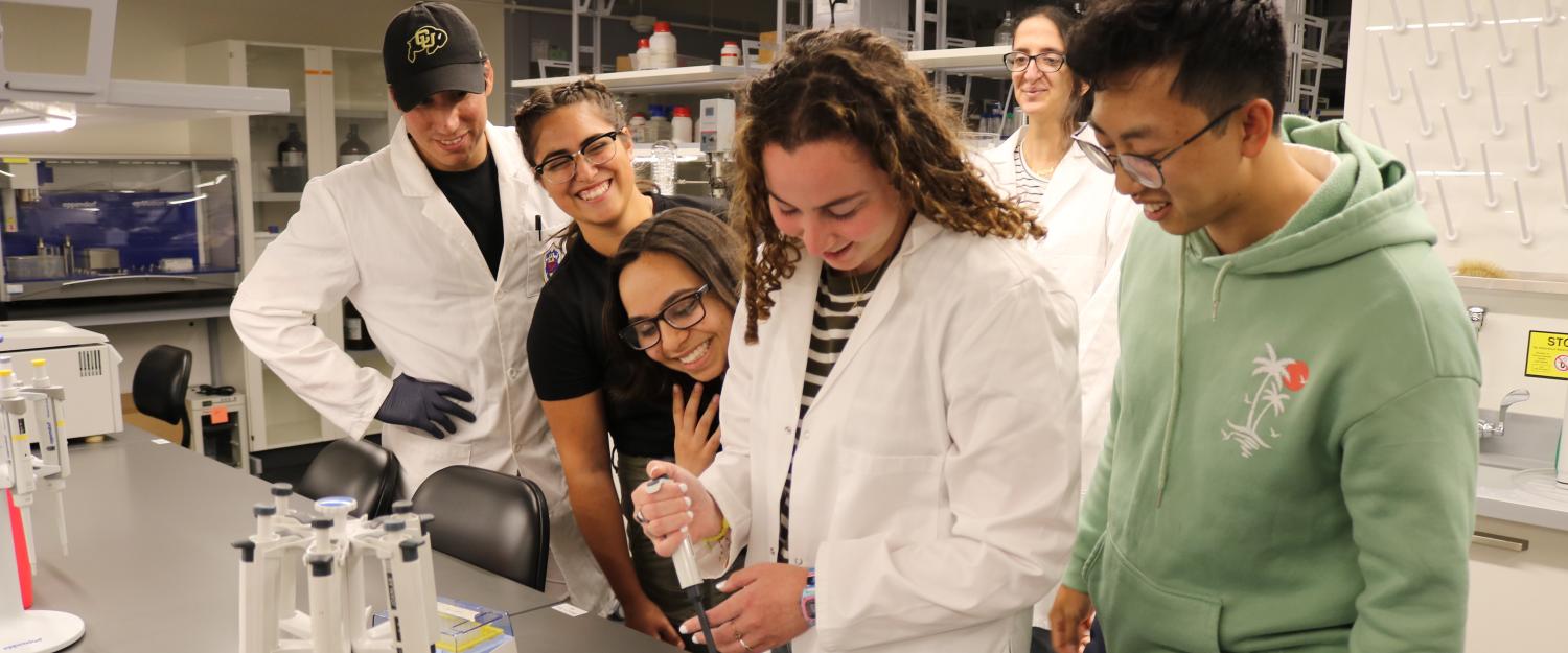 Synthetic Biology lab long