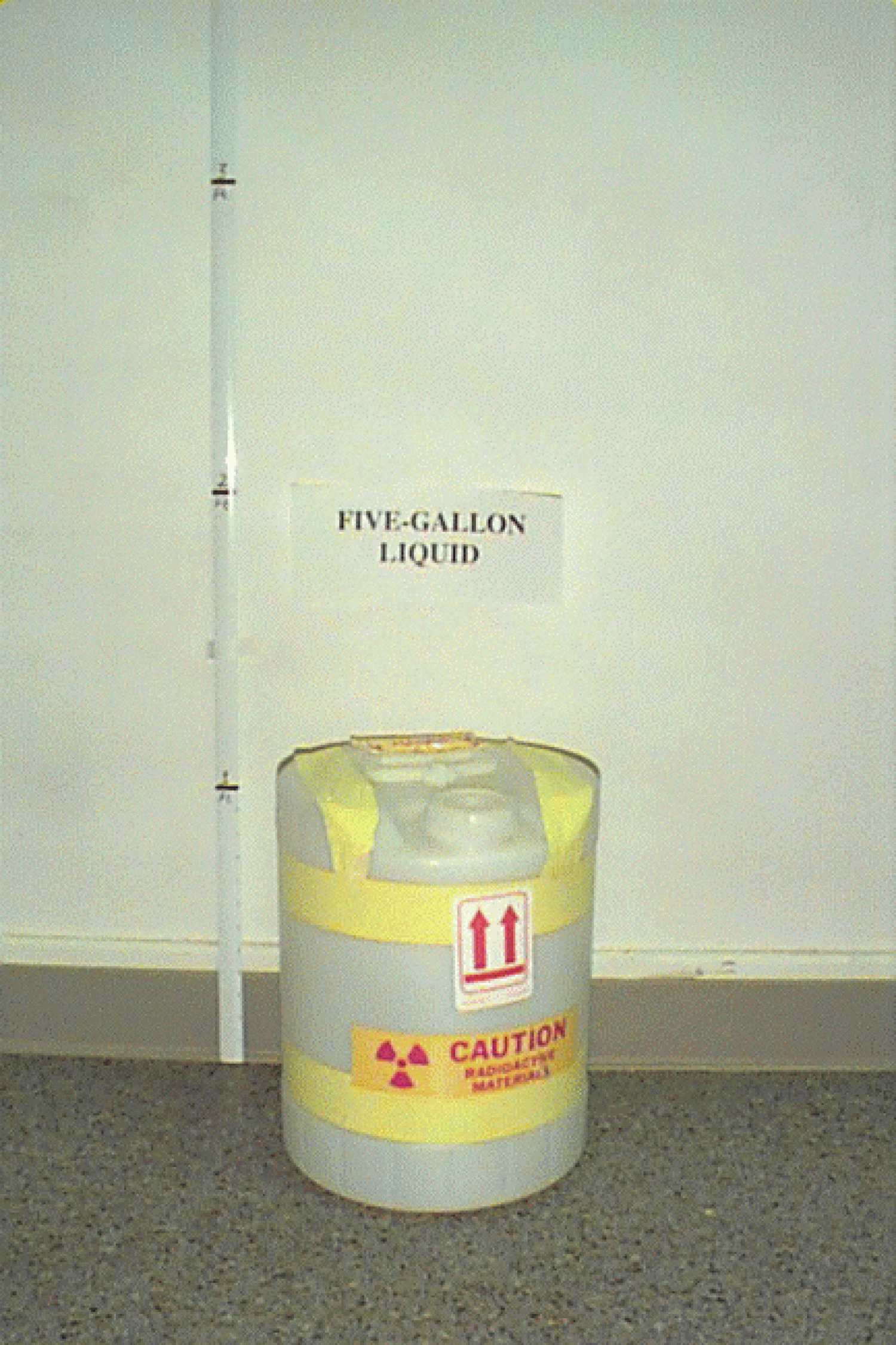 Five gallon liquid container