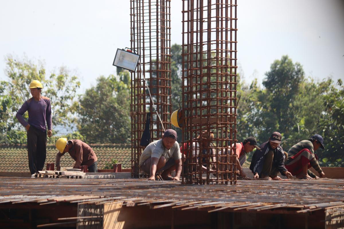 Civil Engineering Tile